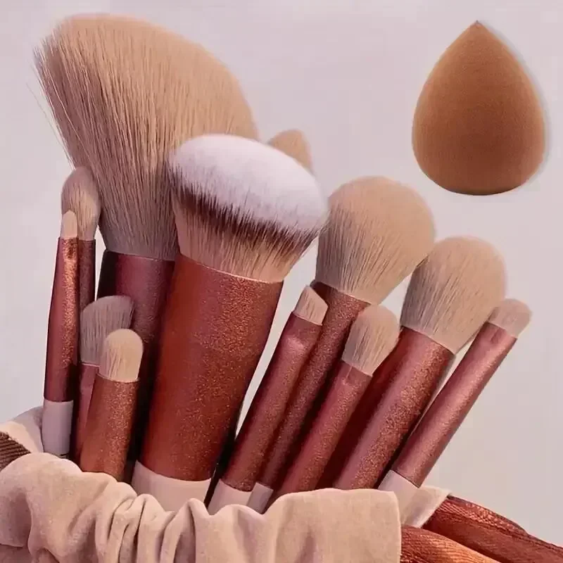 Huda Beauty Makeup Brush Set - Набор кистей для макияжа, мягкая пушистая